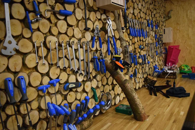 tools-shed-jpg